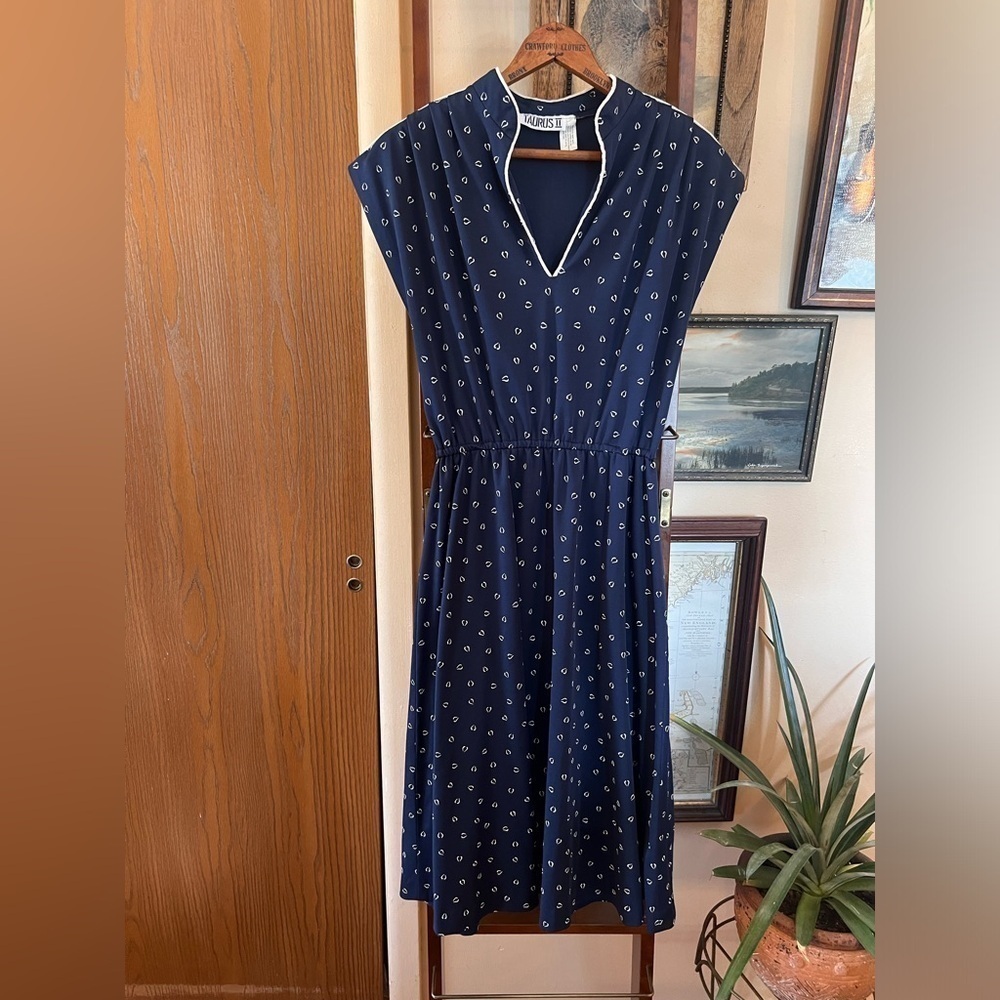 Vintage Taurus Ii Navy Dress With White Print Short Sleeve Size Small